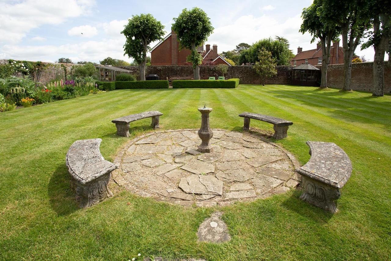 Boreham House Herstmonceux ภายนอก รูปภาพ