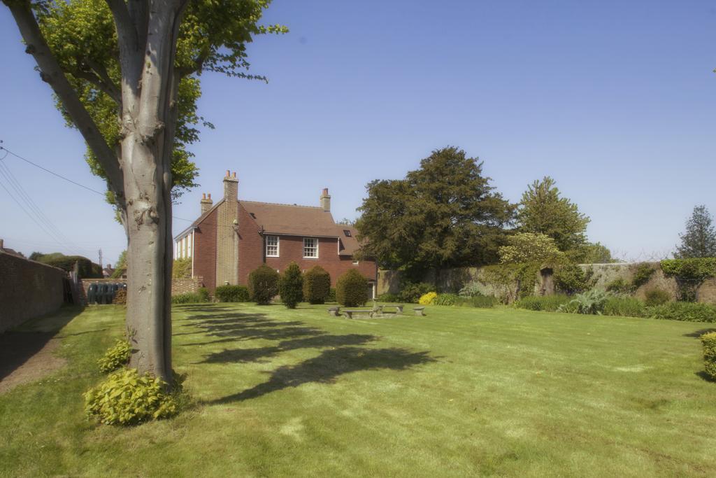 Boreham House Herstmonceux ภายนอก รูปภาพ